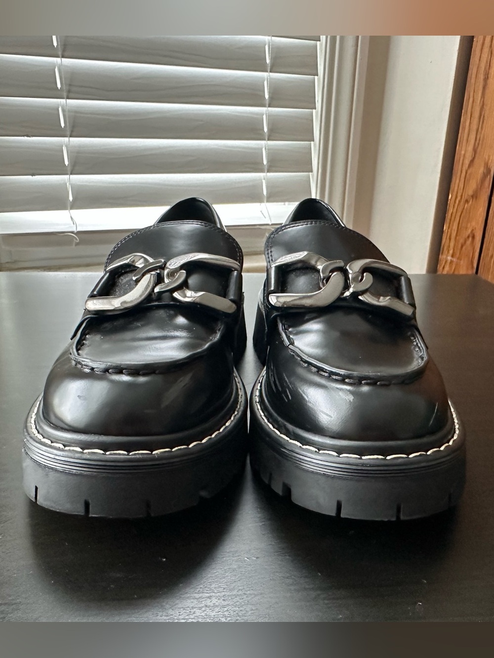 Marc Fisher Black Chunky Loafer with Silver Chain size 7.5